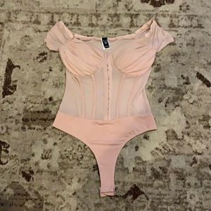 Windsor blush pink front closure bodysuit small